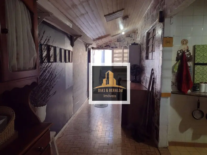 Foto 9 de Casa com 4 quartos à venda, 250m2 em Sao Jose Dos Campos - SP