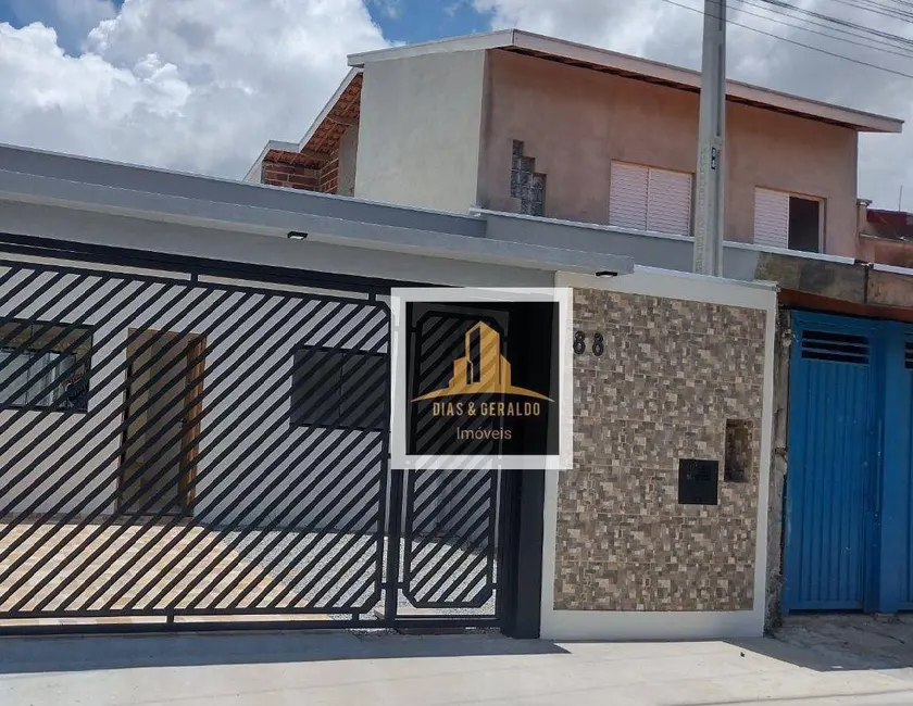 Foto 1 de Casa com 3 quartos à venda, 140m2 em Residencial Santa Paula, Jacarei - SP