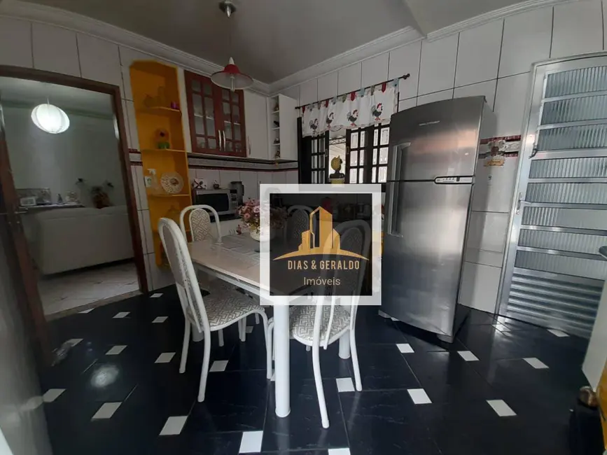 Foto 3 de Casa com 3 quartos à venda, 241m2 em Sao Jose Dos Campos - SP