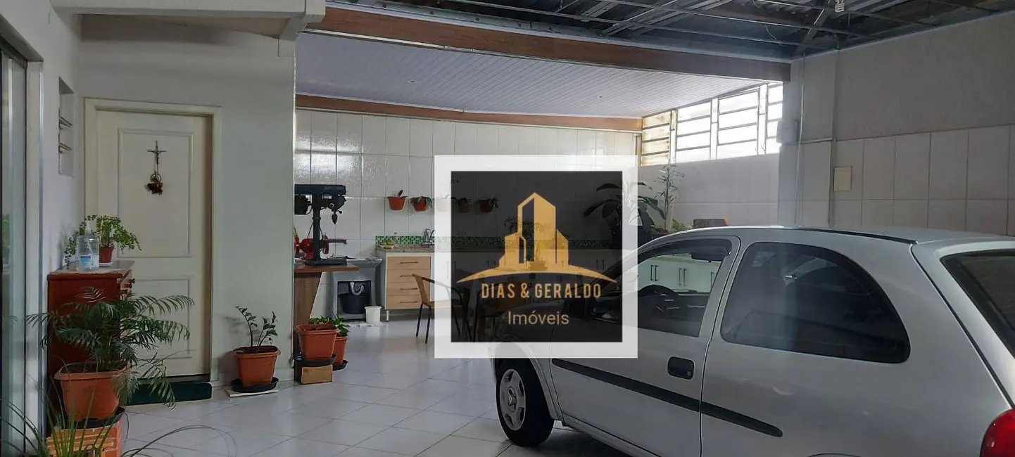 Foto 7 de Casa com 3 quartos à venda, 300m2 em Sao Jose Dos Campos - SP