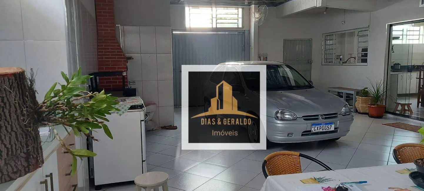 Foto 6 de Casa com 3 quartos à venda, 300m2 em Sao Jose Dos Campos - SP