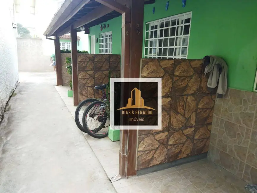 Foto 4 de Sobrado com 2 quartos à venda, 54m2 em Martim de Sá, Caraguatatuba - SP