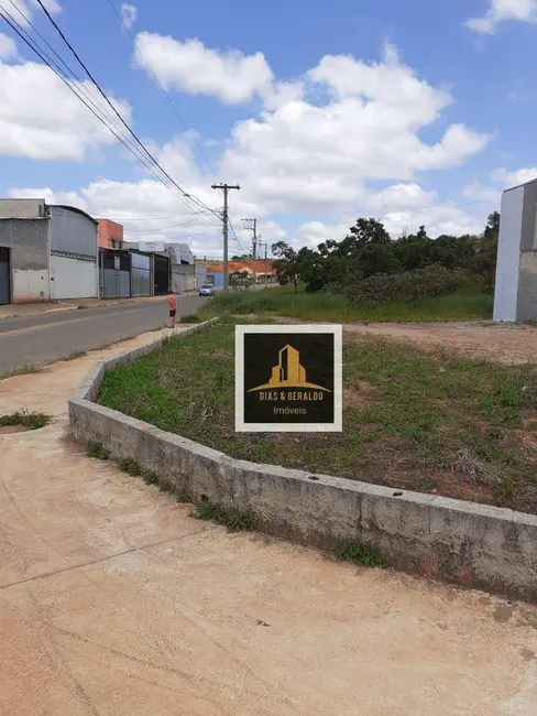 Foto 4 de Terreno / Lote à venda, 344m2 em Sao Jose Dos Campos - SP