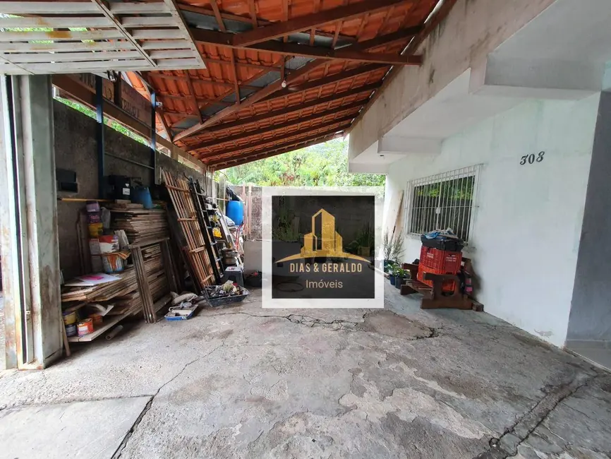 Foto 1 de Sobrado com 4 quartos à venda, 180m2 em Sao Jose Dos Campos - SP