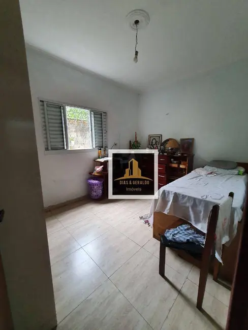 Foto 8 de Sobrado com 4 quartos à venda, 180m2 em Sao Jose Dos Campos - SP