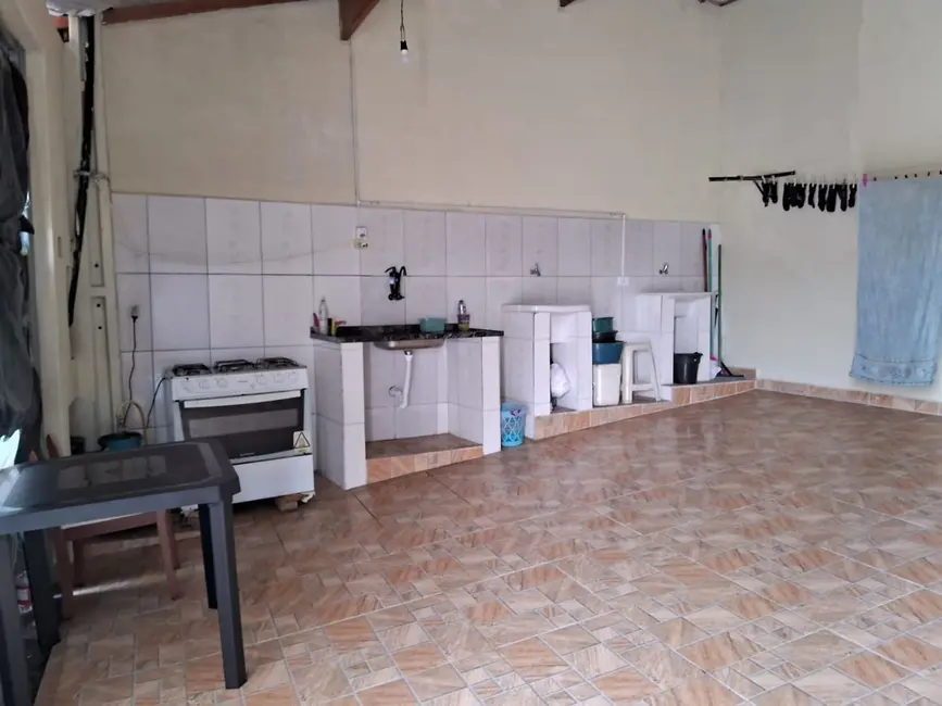 Foto 2 de Kitnet com 1 quarto para alugar, 35m2 em Sao Jose Dos Campos - SP