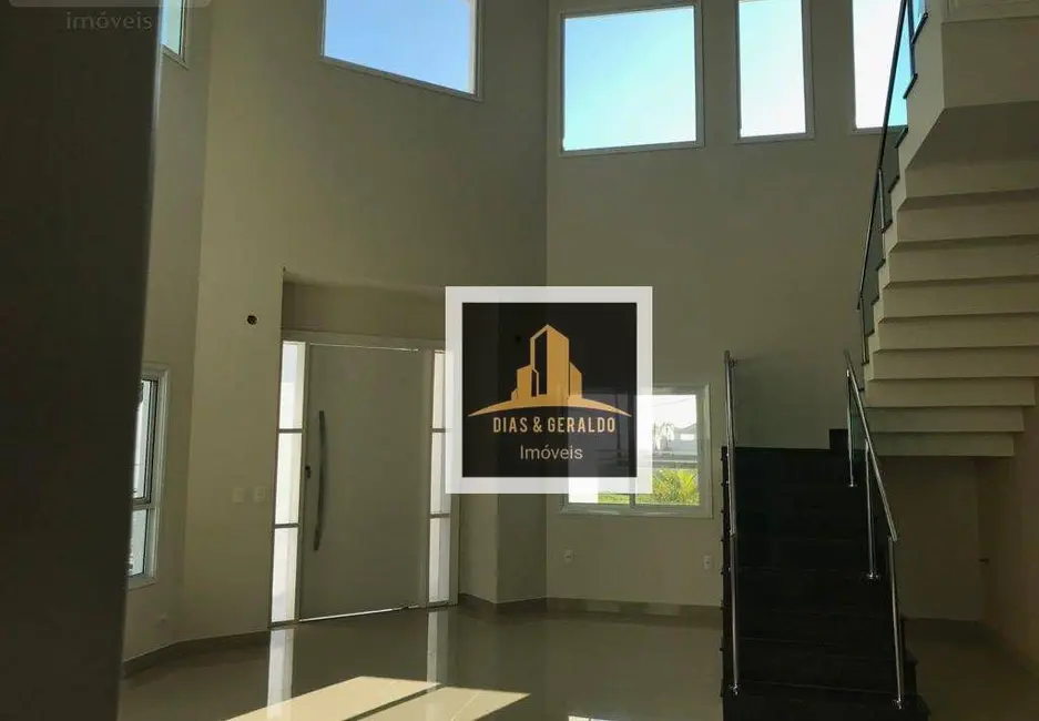 Foto 3 de Sobrado com 4 quartos à venda e para alugar, 750m2 em Sao Jose Dos Campos - SP