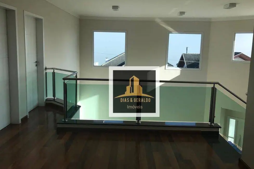 Foto 6 de Sobrado com 4 quartos à venda e para alugar, 750m2 em Sao Jose Dos Campos - SP