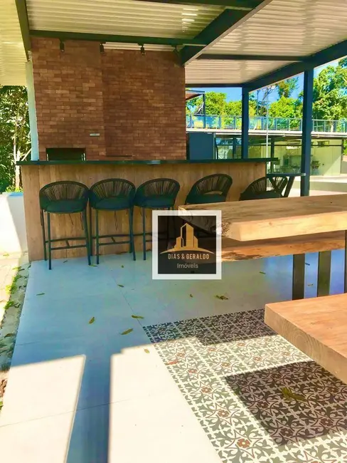 Foto 3 de Chácara com 8 quartos à venda, 6000m2 em Chácaras Condomínio Recanto Pássaros II, Jacarei - SP