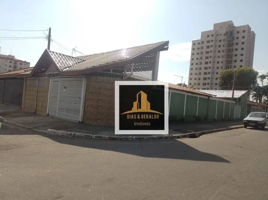 Foto 3 de Casa com 3 quartos à venda, 250m2 em Sao Jose Dos Campos - SP