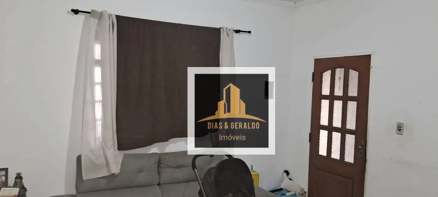 Foto 4 de Casa com 3 quartos à venda, 135m2 em Sao Jose Dos Campos - SP