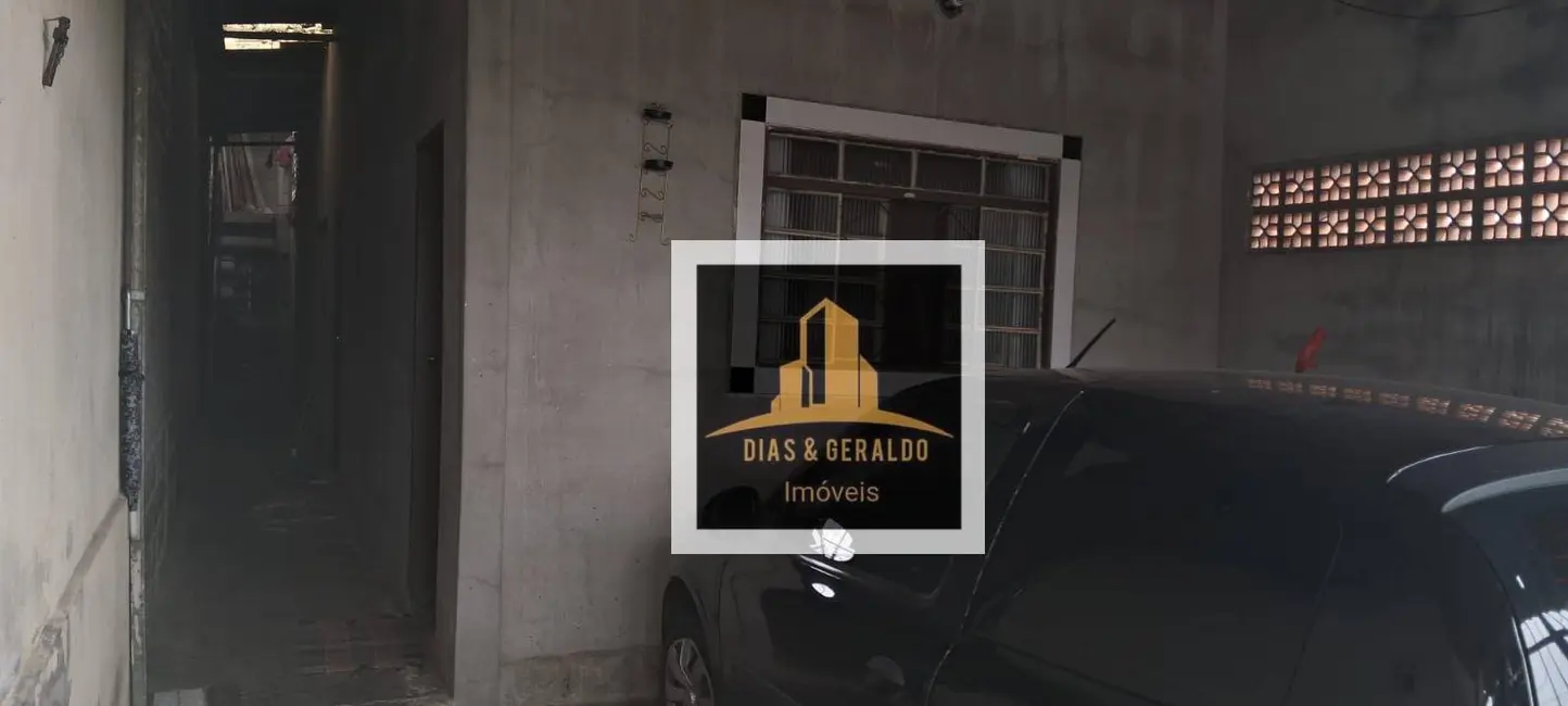 Foto 2 de Casa com 3 quartos à venda, 135m2 em Sao Jose Dos Campos - SP