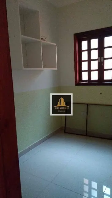 Foto 9 de Sobrado com 3 quartos para alugar, 125m2 em Sao Jose Dos Campos - SP