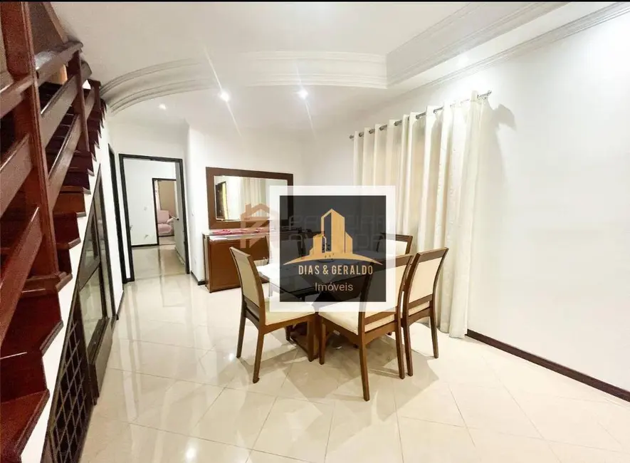 Foto 1 de Sobrado com 3 quartos à venda, 141m2 em Sao Jose Dos Campos - SP