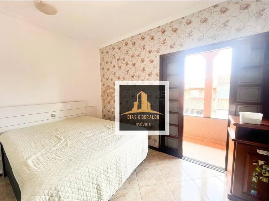 Foto 9 de Sobrado com 3 quartos à venda, 141m2 em Sao Jose Dos Campos - SP