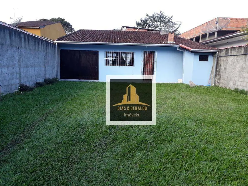 Foto 2 de Casa com 2 quartos à venda, 250m2 em Rio do Ouro, Caraguatatuba - SP