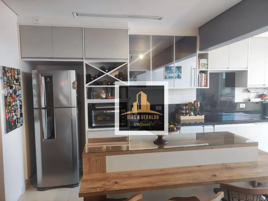 Foto 6 de Apartamento com 3 quartos à venda, 98m2 em Jardim Califórnia, Jacarei - SP