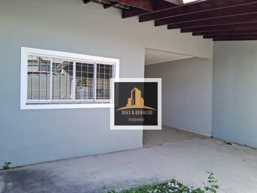 Foto 3 de Casa com 2 quartos à venda, 175m2 em Residencial Parque dos Sinos, Jacarei - SP