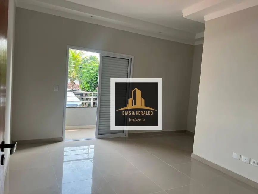 Foto 8 de Sobrado com 3 quartos à venda, 168m2 em Sao Jose Dos Campos - SP