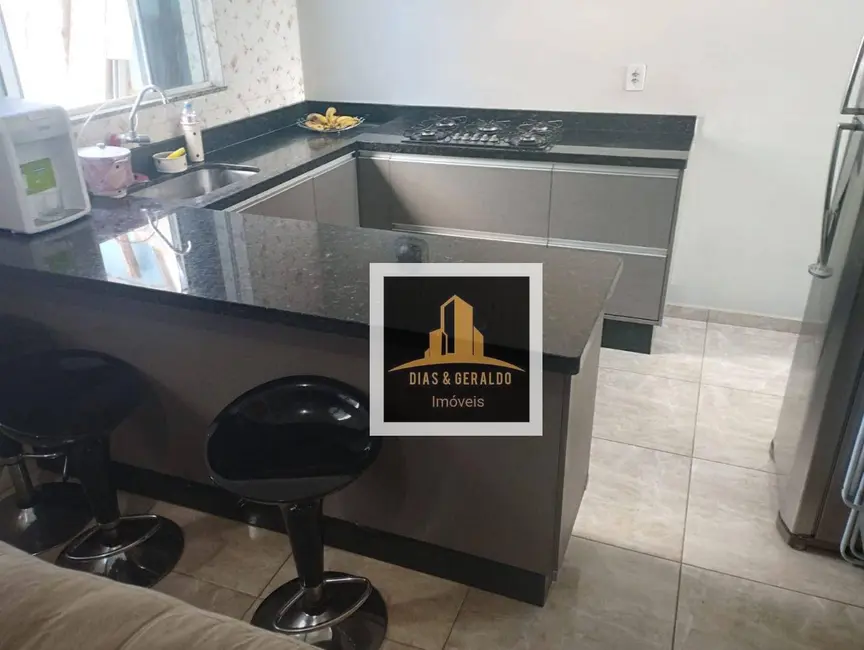 Foto 6 de Sobrado com 2 quartos à venda, 90m2 em Residencial Esperança, Cacapava - SP