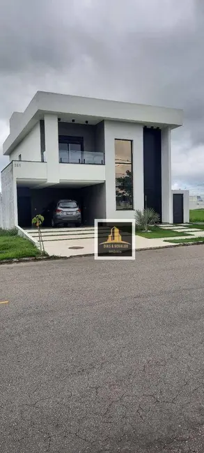 Foto 1 de Sobrado com 4 quartos à venda e para alugar, 360m2 em Santa Luzia, Cacapava - SP