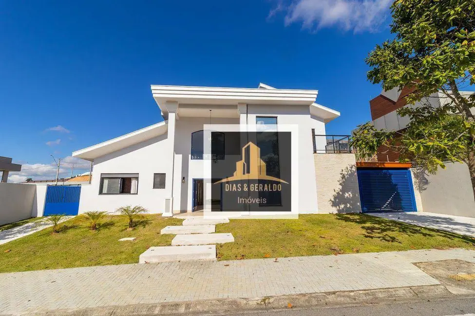 Foto 2 de Sobrado com 4 quartos à venda, 636m2 em Sao Jose Dos Campos - SP