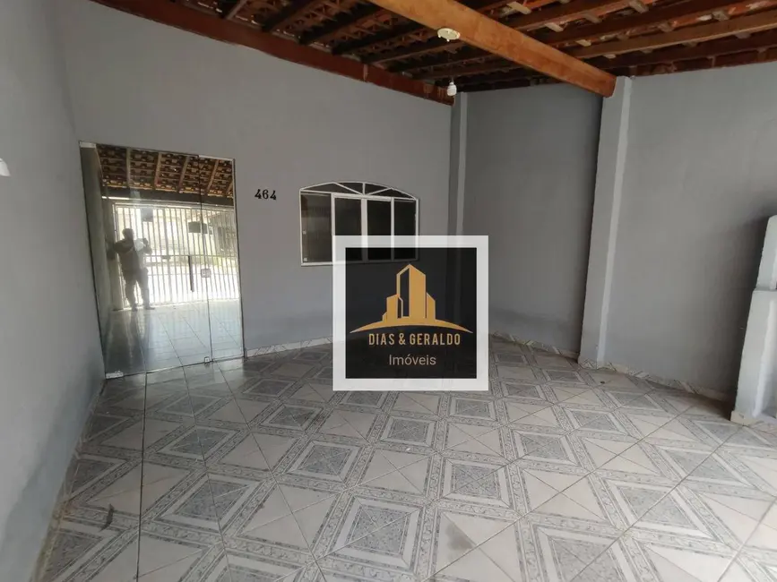 Foto 1 de Casa com 2 quartos à venda, 132m2 em Sao Jose Dos Campos - SP