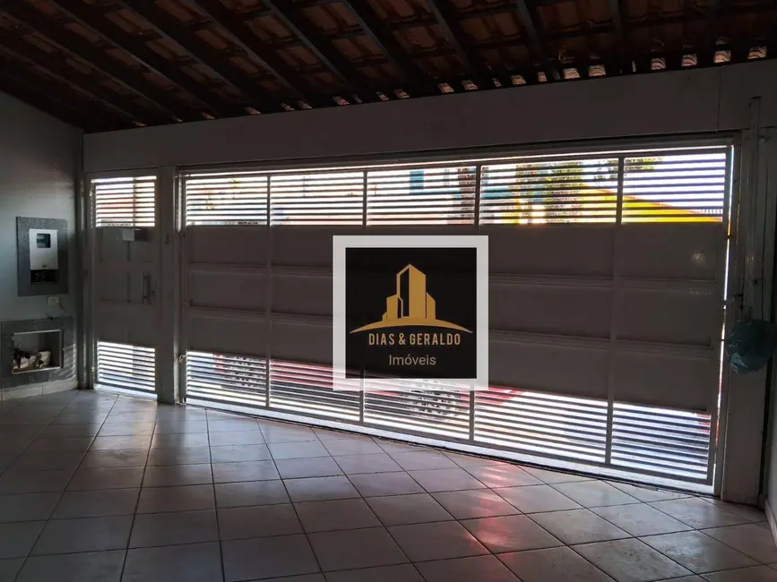 Foto 6 de Casa com 3 quartos à venda, 148m2 em Parque Califórnia, Jacarei - SP