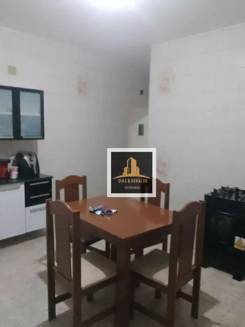 Casa com 2 quartos à venda, 179m2 em Sao Jose Dos Campos - SP - imagem 8 Foto 8 de Casa com 2 quartos à venda, 179m2 em Sao Jose Dos Campos - SP