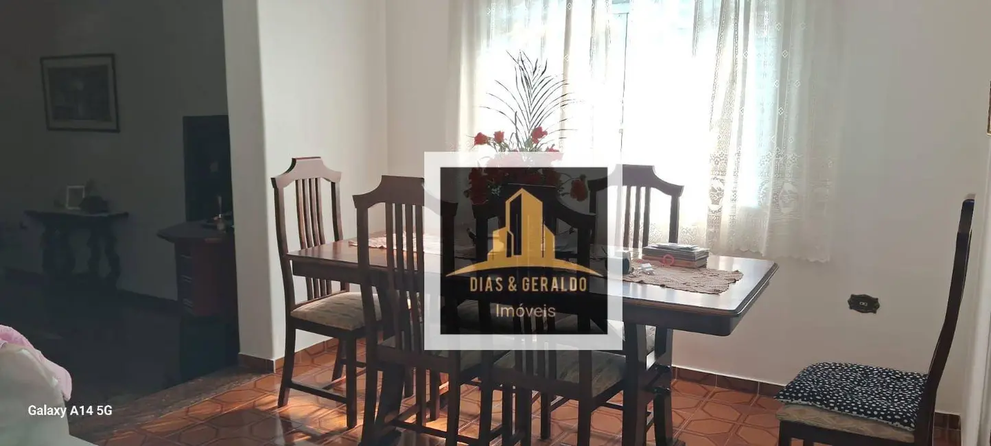 Foto 8 de Casa com 2 quartos à venda, 274m2 em Sao Jose Dos Campos - SP