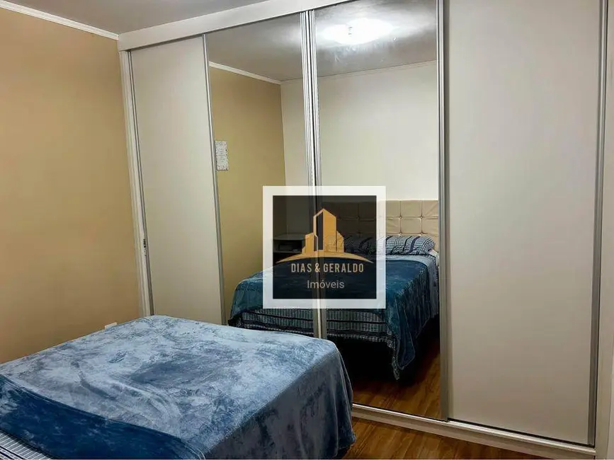 Foto 9 de Casa com 2 quartos à venda, 172m2 em Sao Jose Dos Campos - SP