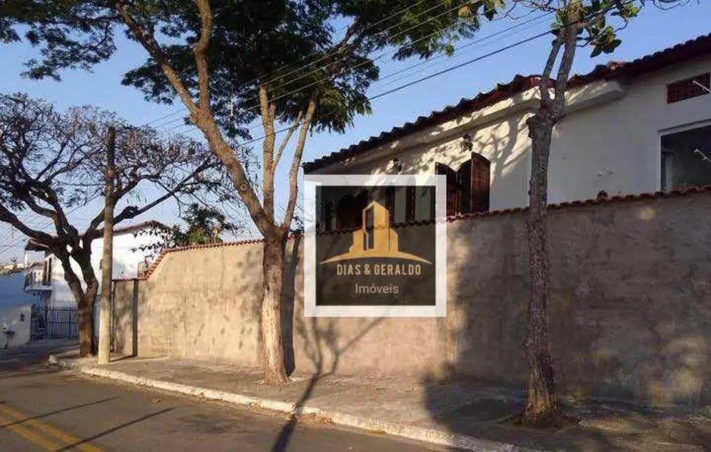 Foto 1 de Casa com 2 quartos à venda, 228m2 em Sao Jose Dos Campos - SP