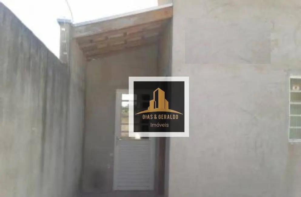 Foto 2 de Casa com 2 quartos à venda, 140m2 em Residencial Santa Paula, Jacarei - SP