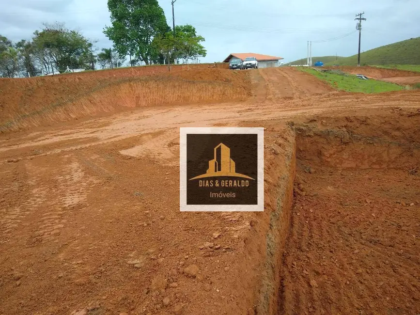 Terreno / Lote à venda, 2400m2 em Igarata - SP - imagem 9 Foto 9 de Terreno / Lote à venda, 2400m2 em Igarata - SP