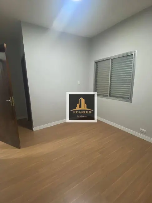 Foto 5 de Casa com 3 quartos à venda, 300m2 em Jardim Santa Maria, Jacarei - SP