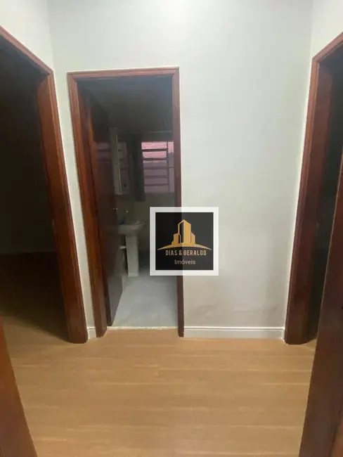 Foto 3 de Casa com 3 quartos à venda, 300m2 em Jardim Santa Maria, Jacarei - SP