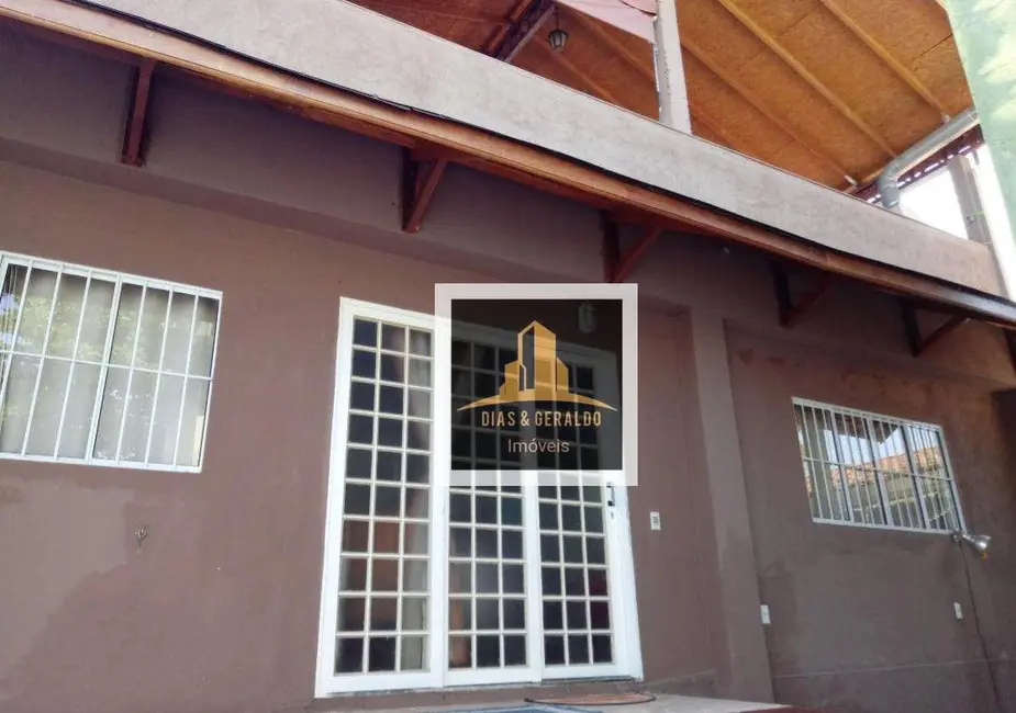 Foto 1 de Casa com 4 quartos à venda, 250m2 em Sao Jose Dos Campos - SP