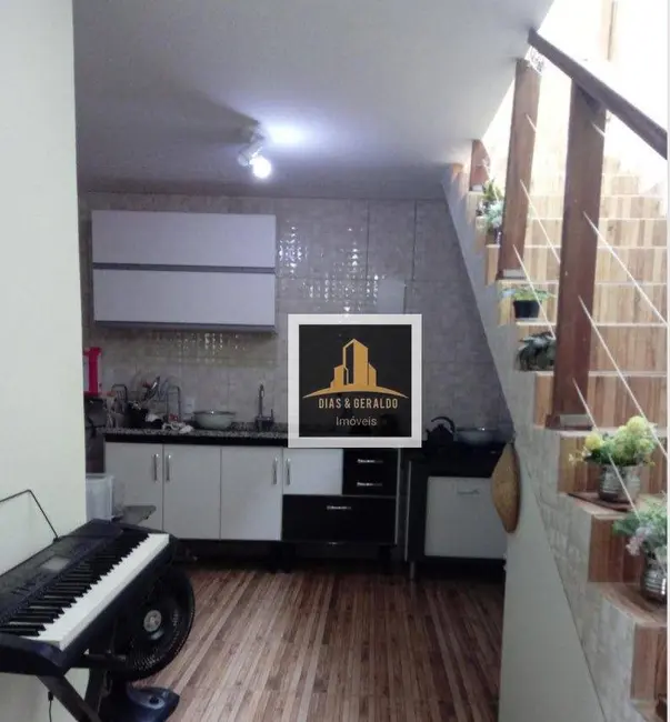 Casa com 4 quartos à venda, 250m2 em Sao Jose Dos Campos - SP - imagem 3 Foto 3 de Casa com 4 quartos à venda, 250m2 em Sao Jose Dos Campos - SP