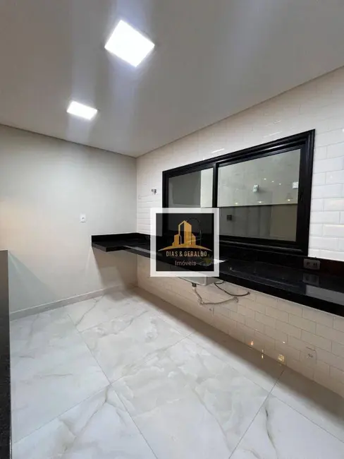 Foto 6 de Sobrado com 4 quartos à venda, 250m2 em Jacarei - SP