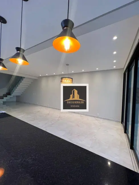 Foto 7 de Sobrado com 4 quartos à venda, 250m2 em Jacarei - SP