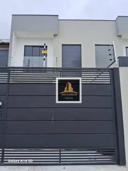 Foto 2 de Sobrado com 3 quartos à venda, 150m2 em Jardim Califórnia, Jacarei - SP