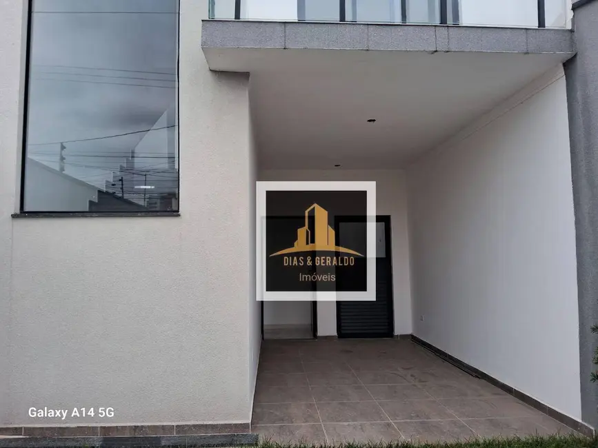 Foto 5 de Sobrado com 3 quartos à venda, 150m2 em Jardim Califórnia, Jacarei - SP