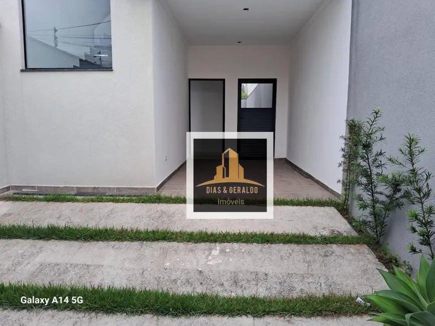 Foto 4 de Sobrado com 3 quartos à venda, 150m2 em Jardim Califórnia, Jacarei - SP