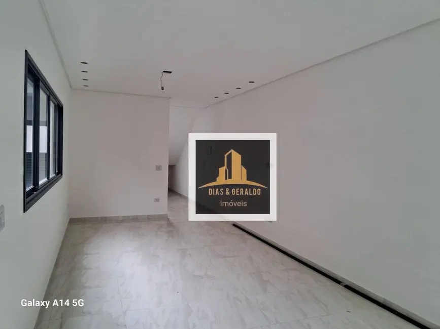 Foto 8 de Sobrado com 3 quartos à venda, 150m2 em Jardim Califórnia, Jacarei - SP