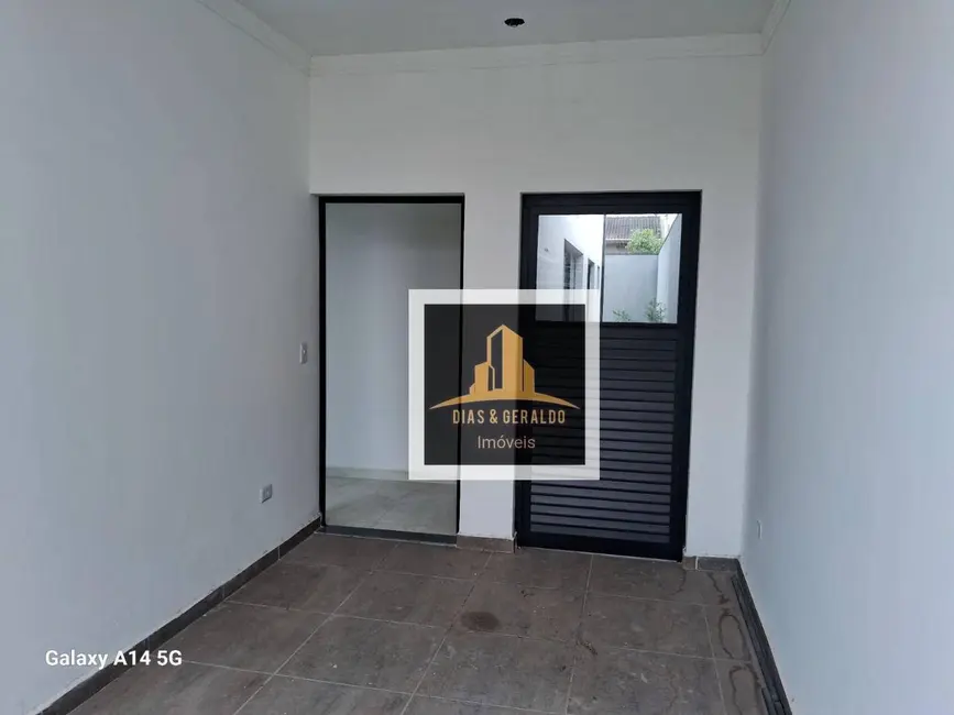 Foto 6 de Sobrado com 3 quartos à venda, 150m2 em Jardim Califórnia, Jacarei - SP