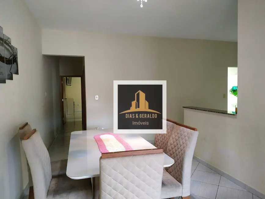 Foto 6 de Casa com 2 quartos à venda, 162m2 em Sao Jose Dos Campos - SP