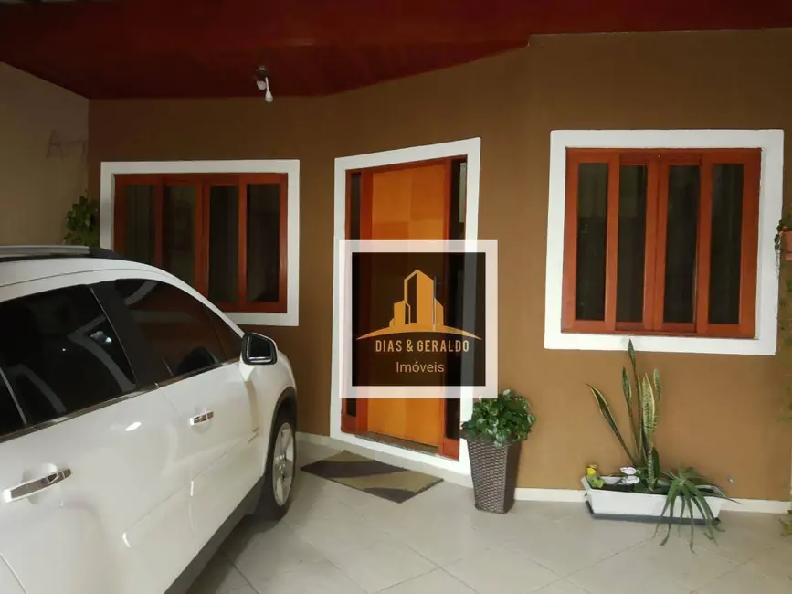 Sobrado com 3 quartos à venda, 250m2 em Sao Jose Dos Campos - SP - imagem 1 Foto 1 de Sobrado com 3 quartos à venda, 250m2 em Sao Jose Dos Campos - SP