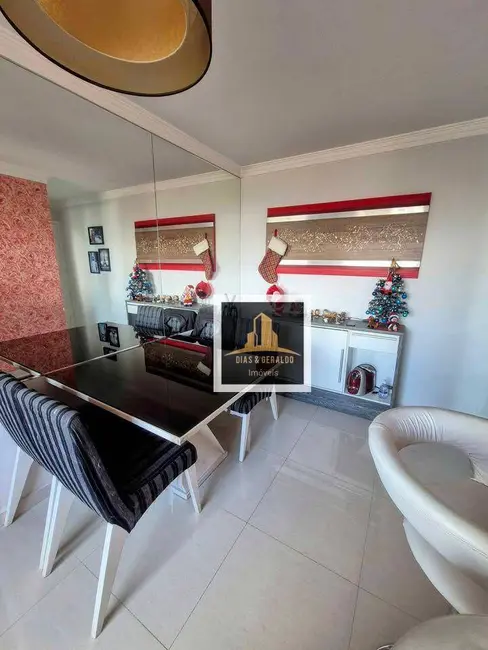 Foto 2 de Apartamento com 2 quartos à venda, 45m2 em Sao Jose Dos Campos - SP