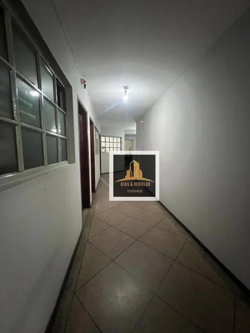 Armazém / Galpão para alugar, 683m2 em Sao Jose Dos Campos - SP - imagem 8 Foto 8 de Armazém / Galpão para alugar, 683m2 em Sao Jose Dos Campos - SP