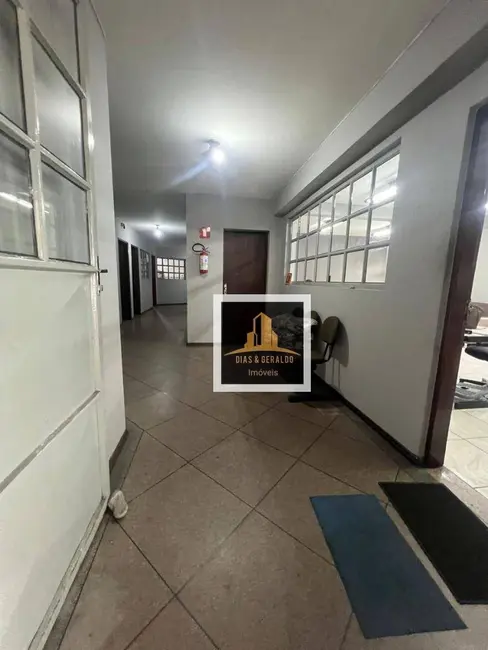 Armazém / Galpão para alugar, 683m2 em Sao Jose Dos Campos - SP - imagem 7 Foto 7 de Armazém / Galpão para alugar, 683m2 em Sao Jose Dos Campos - SP